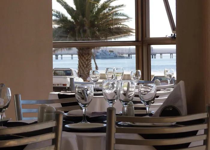 Costanera Hotel