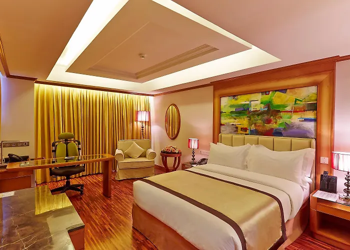 Six Seasons Hotel