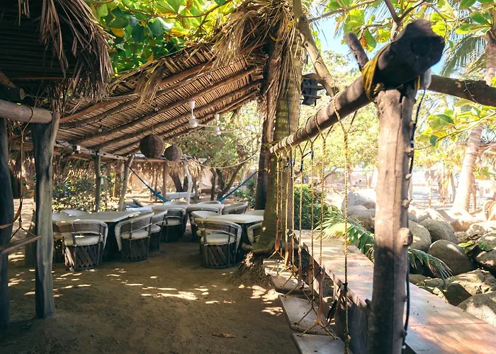 Junto Al Rio Bungalows & Suites