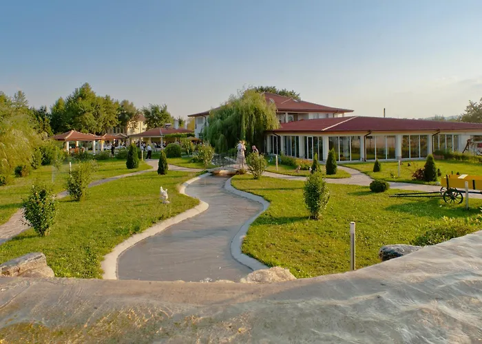 Yaev Family Hotel