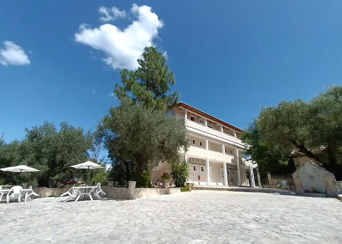 Pouliezos Koklanis Zante Apartments