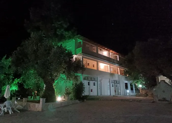 Pouliezos Koklanis Zante Apartments