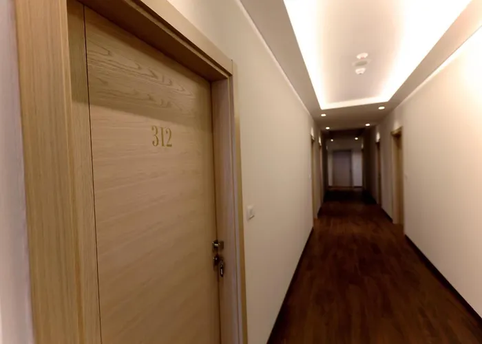 Hotel Quercus