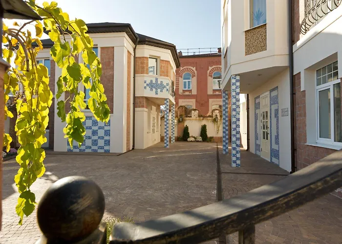 De Gaulle Boutique Hotel