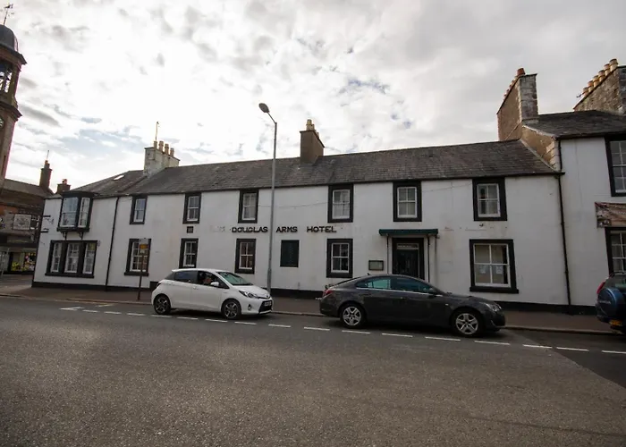 Douglas Arms Hotel