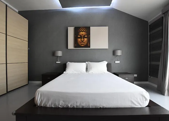 The Apartment Top Floor