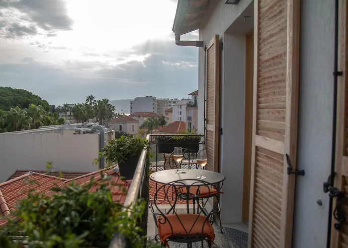 Unique Boutique Hotel Antibes Juan-Les-Pins