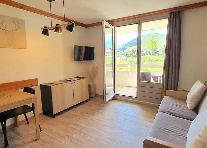 Super Studio - Piscine - Parking Couvert - Pied Des Pistes