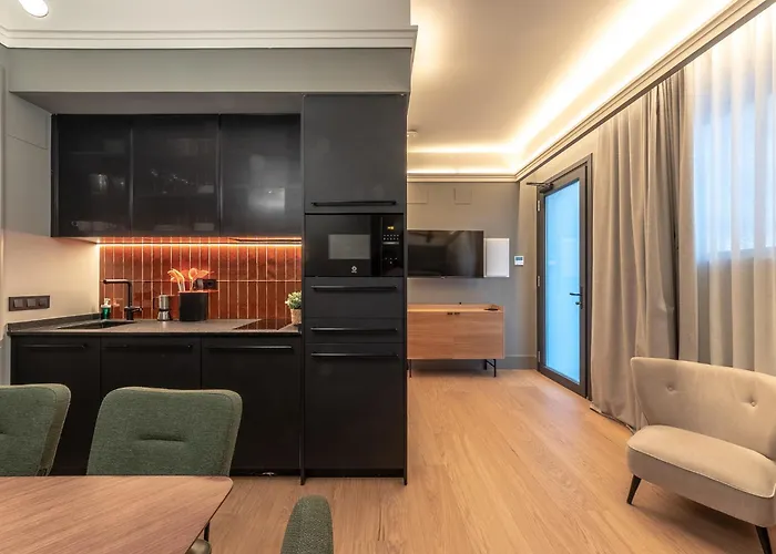 Old Town Apartments By Staynnapartments