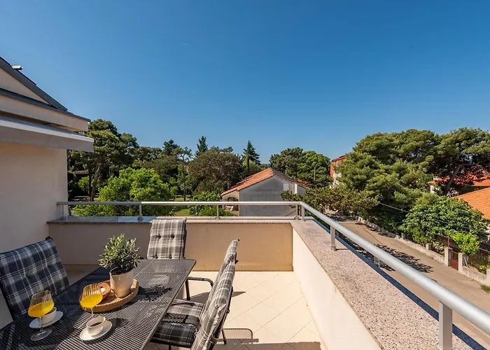 Apartments L&D