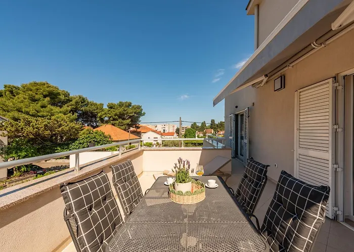 Apartments L&D