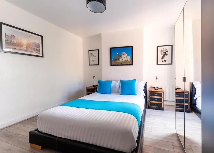 Tettenhall Lodge Apartment