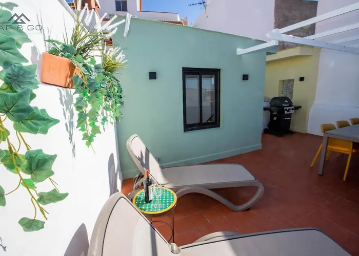 Casa De Los Hermanos