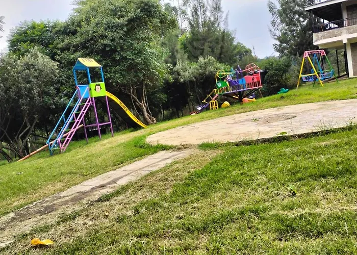 Esikar Gardens Hotel