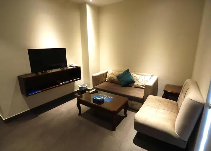 Naylover Hotel Suites