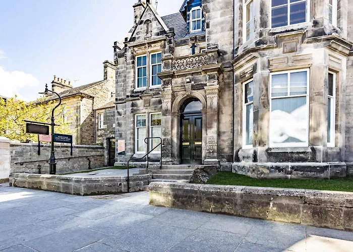 No1 Apartments & West Park House Bedrooms St Andrews - St Mary'S