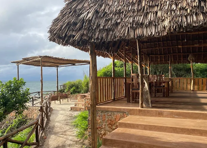 Pangani Cliffs Lodge