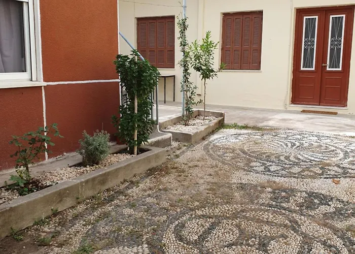 Yiannis Sokaki Detached House