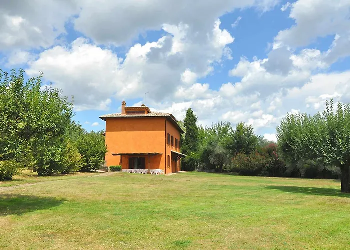 Villa I Noccioli - 18 Posti Letto, Piscina, Parco