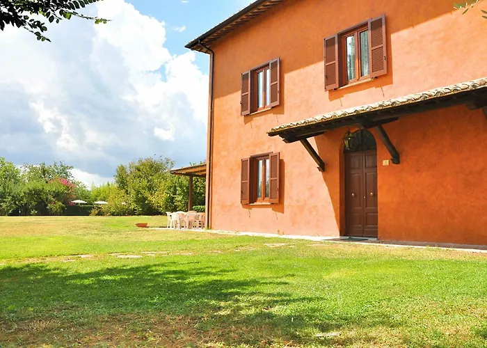 Villa I Noccioli - 18 Posti Letto, Piscina, Parco