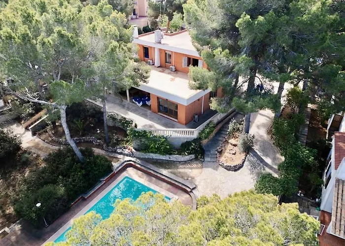 Villa Marta, A Fantastic Holiday Home By The Sea