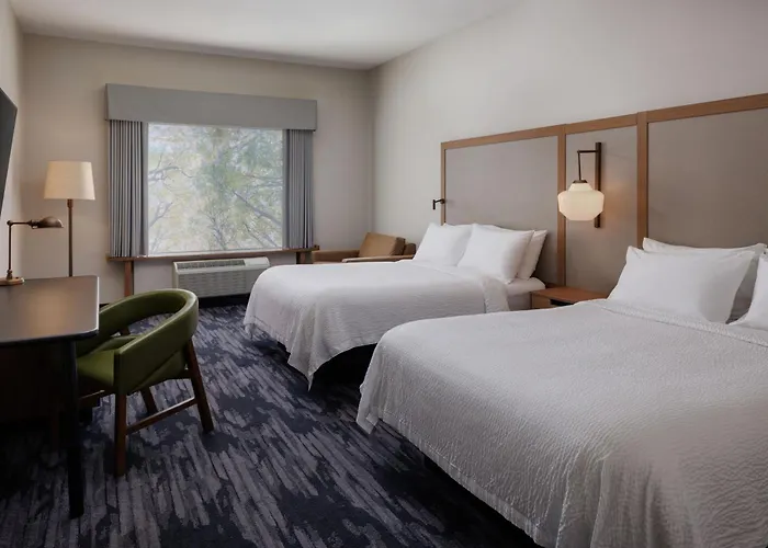Fairfield Inn & Suites By Marriott Kelowna