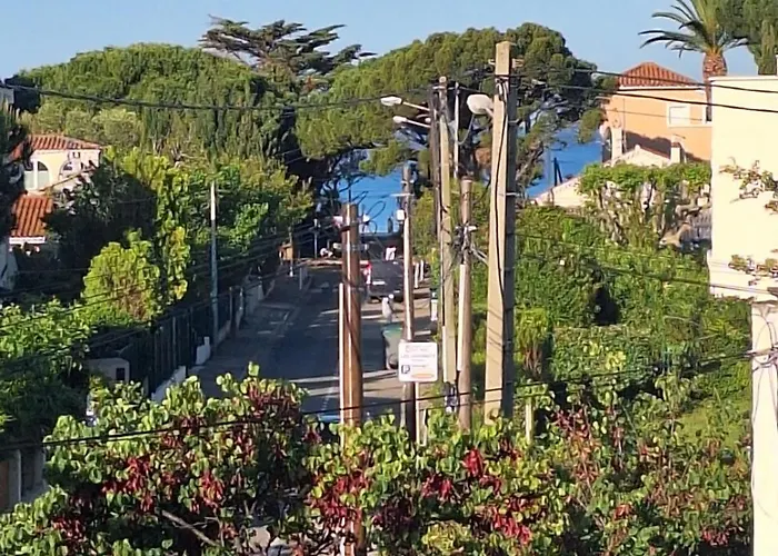Appartement La Fregate Avec Terrasse A 100M De La Plage