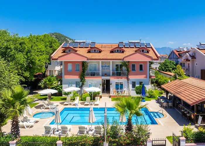 Safak Oasis Hotel