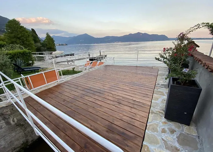 Villa Anastasye Your Lakefront Vacation Rental