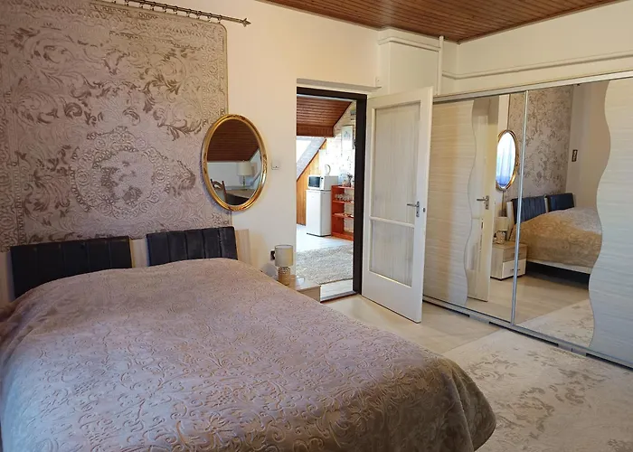 Karolina Apartment