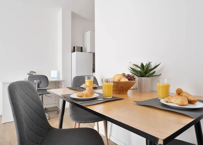 Apartments In The City Center I Home2Share