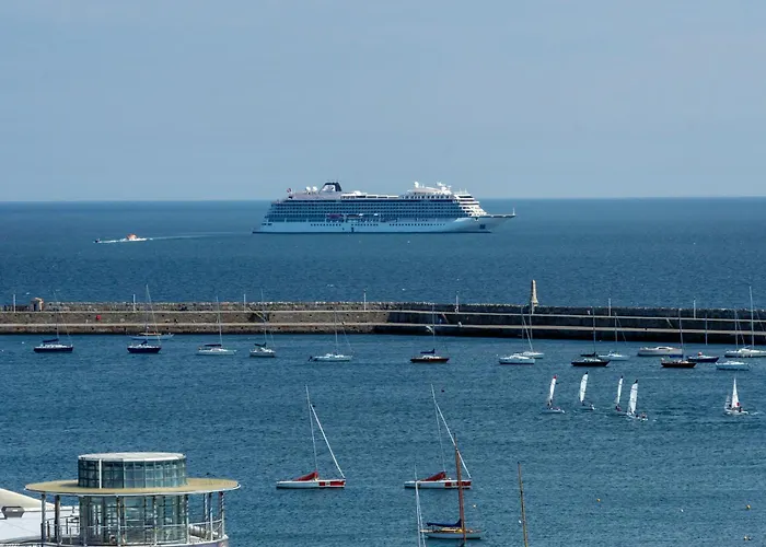 Niche Living - Dun Laoghaire