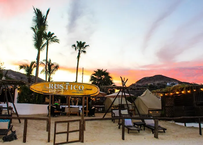 Rustico Lounge-Property In Front Of The Beach