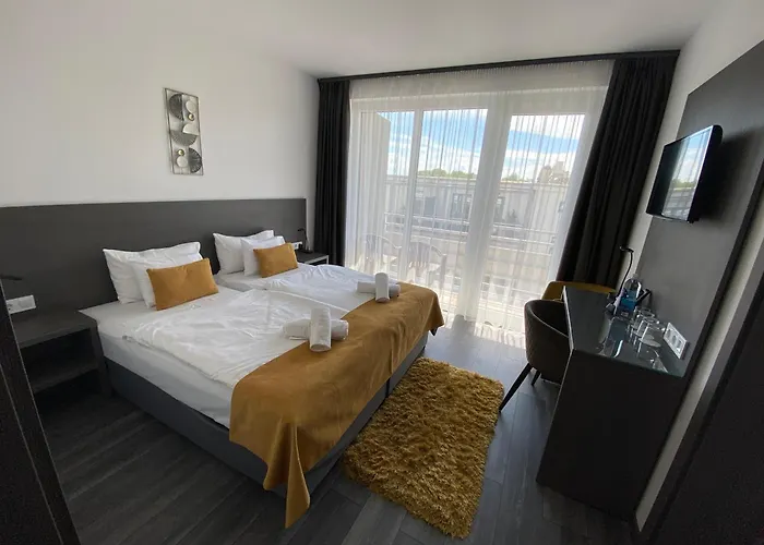 Hotel Csopak Resort & Lake