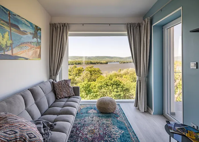 Akvarell Apartmanhaz