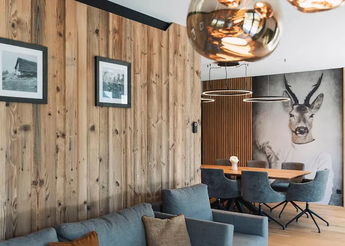 Triple A Chalets By Peak Stay