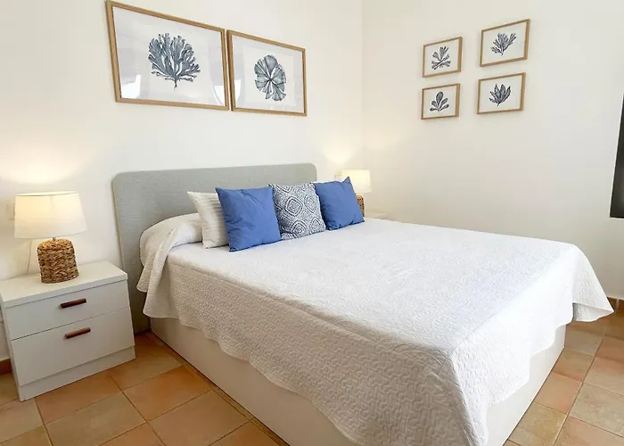 Casas De La Loma, Macenas Mediterranean Resort