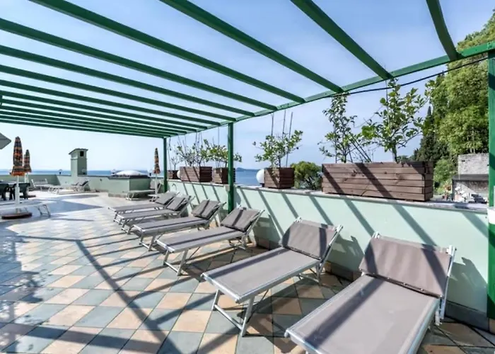Casaleda, Delizioso Loft Fronte Lago