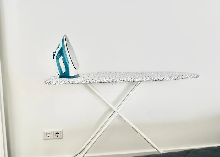 Zentral & Modern Naehe Duesseldorf Und Koeln