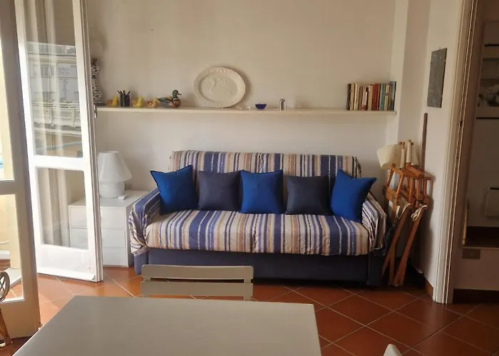 Tender To Riviera, Bilocale Vista Mare