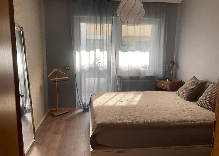 Grosszuegige Wohnung Mit Flair Und Aussicht