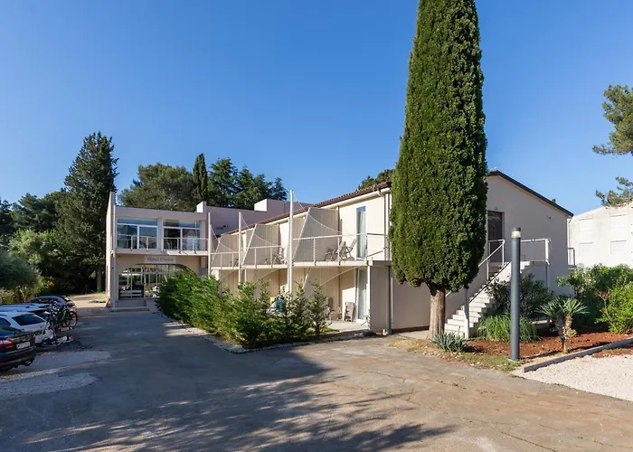 Hotel Emaus