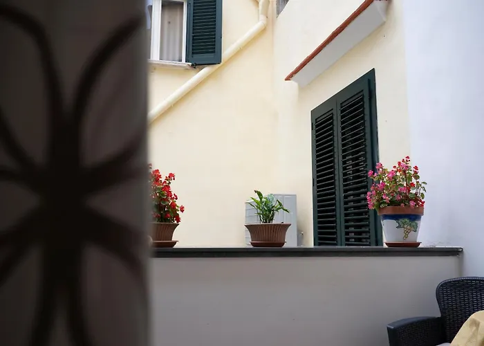 Hotel Antica Repubblica In The Historical Center 2 Minutes Away,At 170Mt, From The Sea