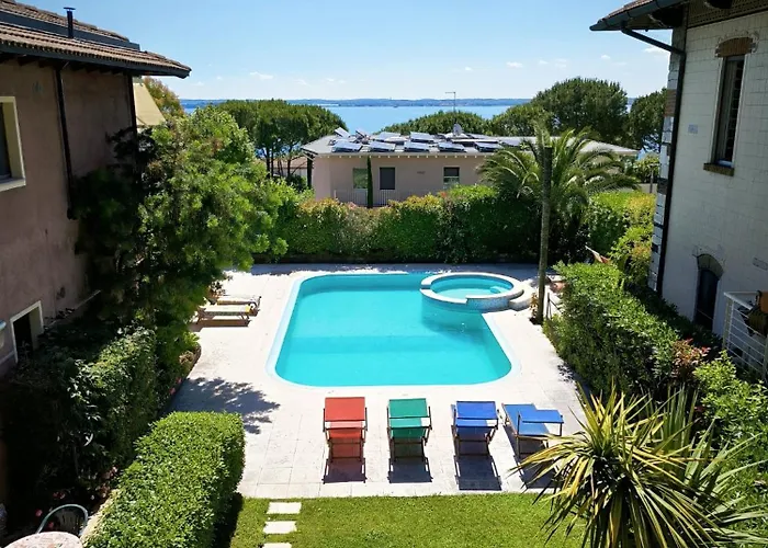 Villa Maria Apartments