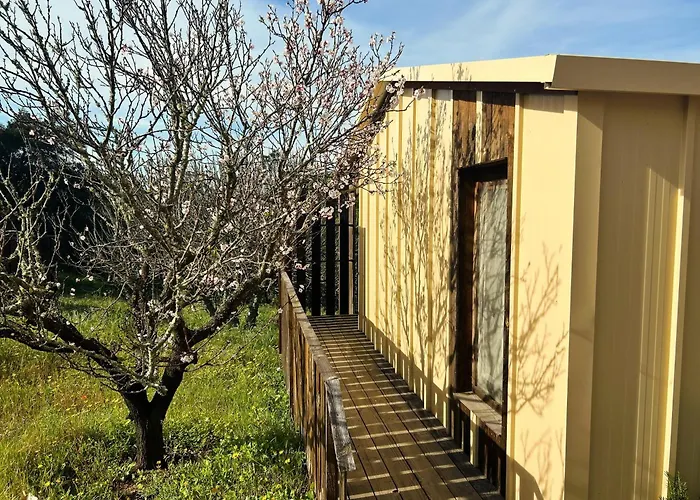 Cabanas De Melides
