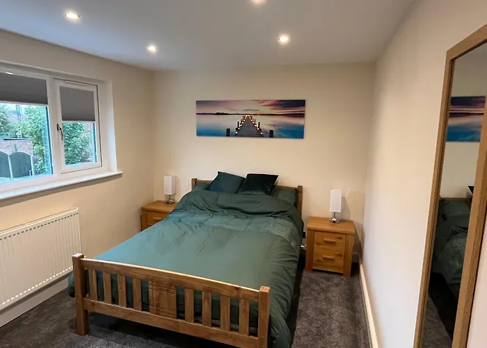 Wilford Charm Spacious 3Br Retreat In Nottingham