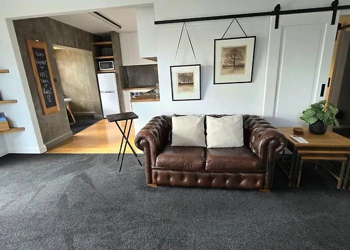 Apartment 5 - Haddin Court - Modern Loft Style