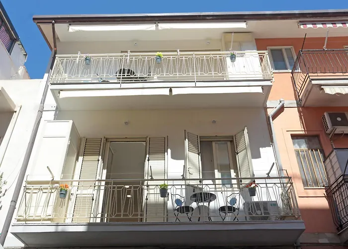 Theos Holidays Apartments