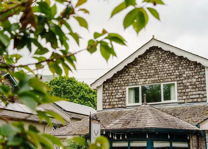 Oakbank-Central Grasmere