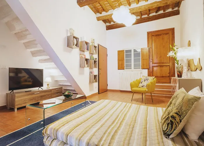 Michael'S Home - Cozy Apartment In The Heart Of Lucca